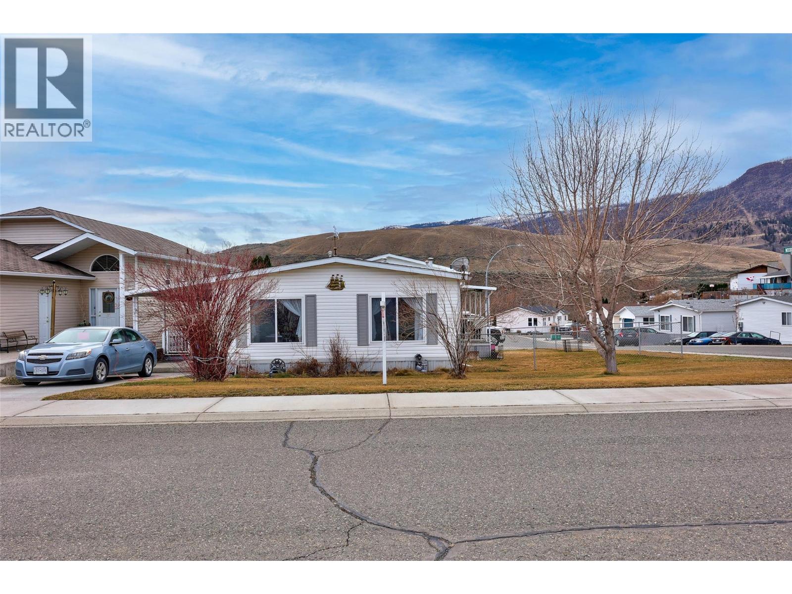 1664 Woodburn Drive, Cache Creek, British Columbia  V0K 1H0 - Photo 3 - 10354319