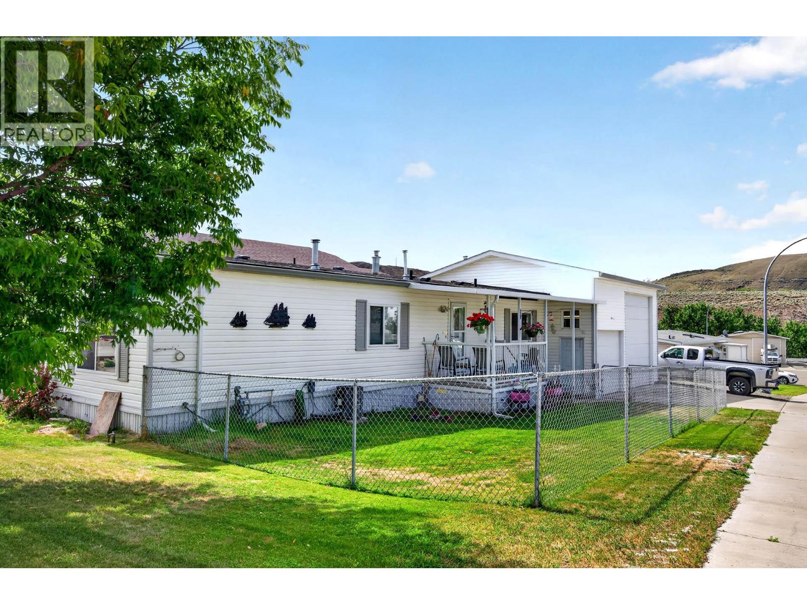 1664 Woodburn Drive, Cache Creek, British Columbia  V0K 1H0 - Photo 52 - 10354319