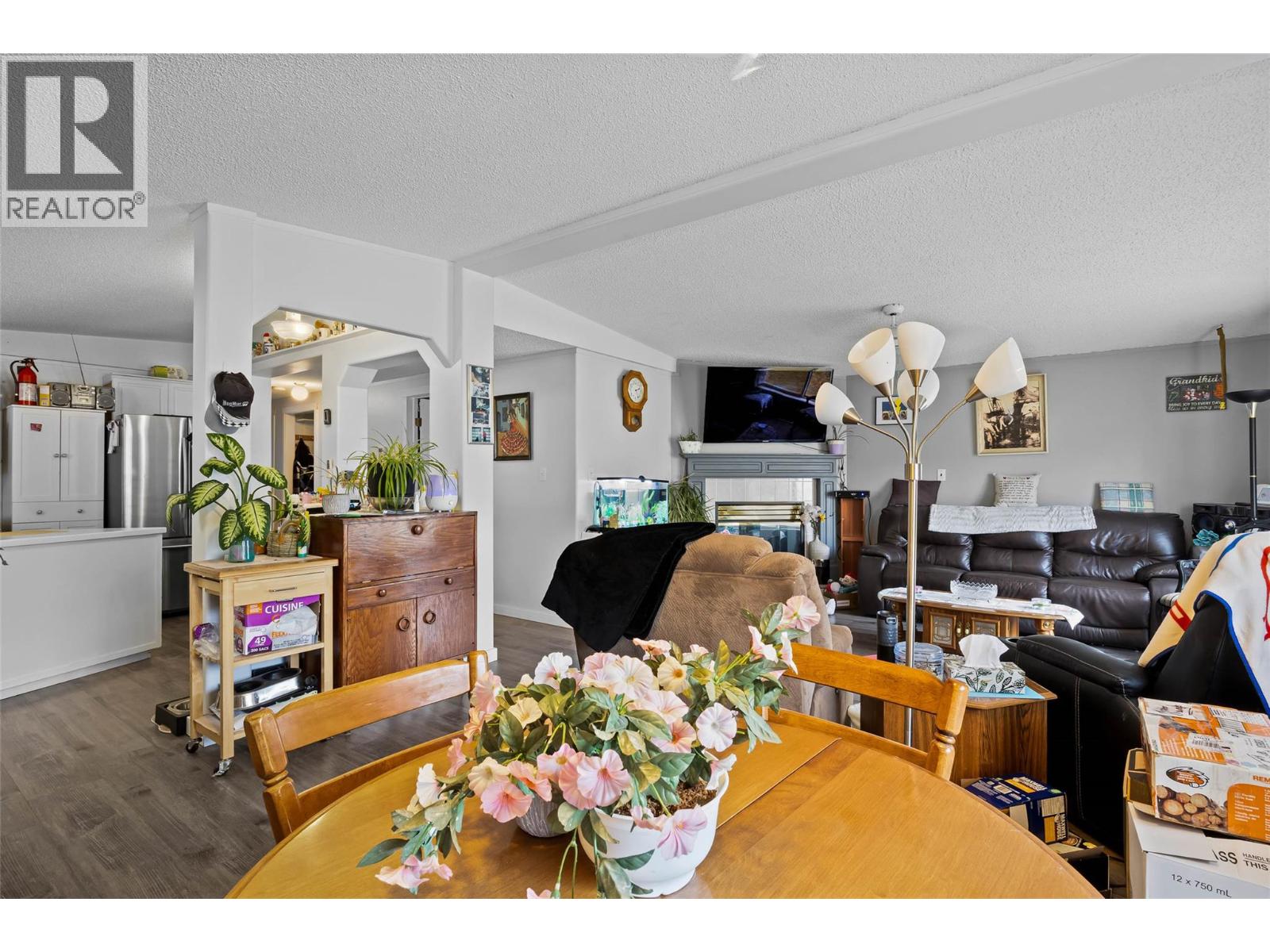 1664 Woodburn Drive, Cache Creek, British Columbia  V0K 1H0 - Photo 7 - 10354319