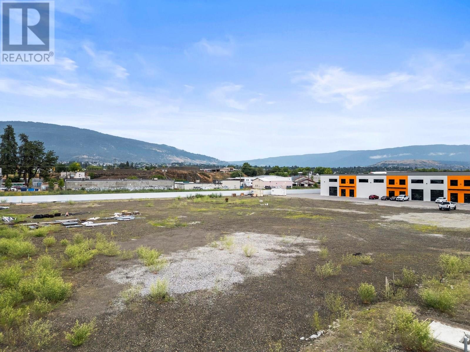 4651 Anderson Way, Vernon, British Columbia  V1T 0E3 - Photo 10 - 10354276