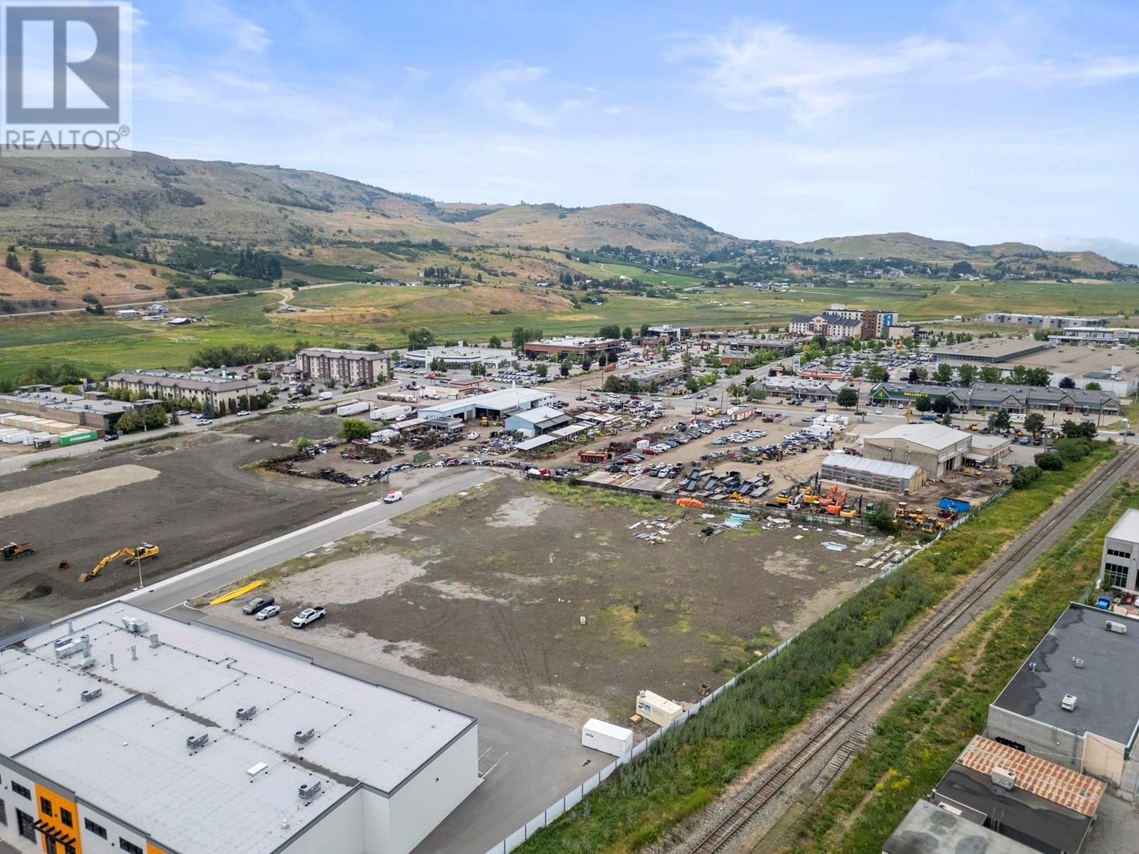 4651 Anderson Way, Vernon, British Columbia  V1T 0E3 - Photo 3 - 10354276