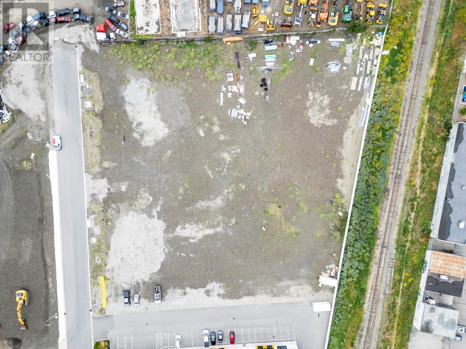 4651 Anderson Way, Vernon, British Columbia  V1T 0E3 - Photo 9 - 10354276