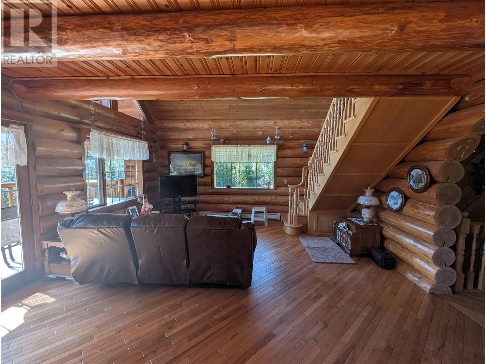 1361 Horning Road, Seymour Arm, British Columbia  V0E 1M0 - Photo 17 - 10354178