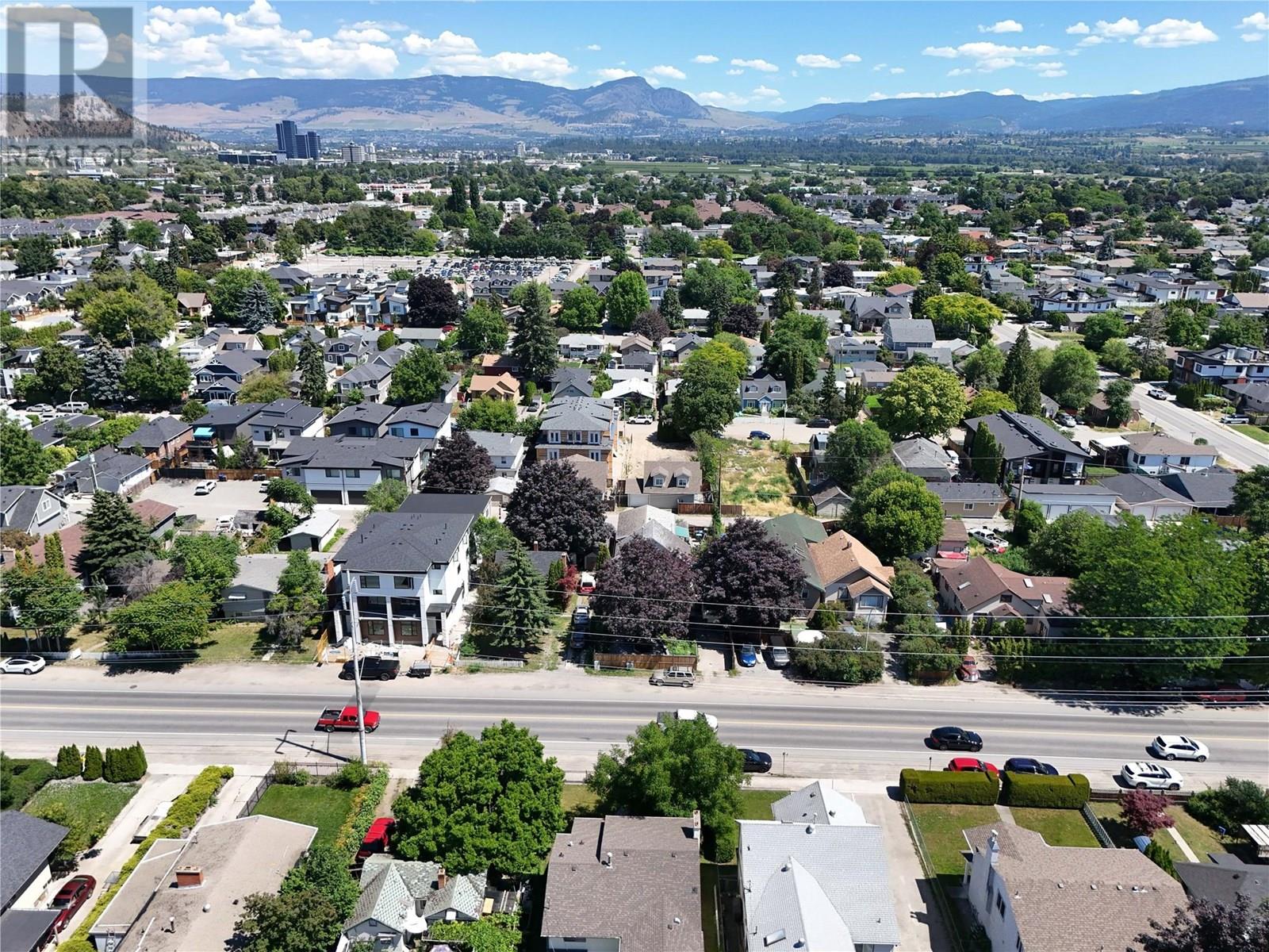 2237 Richter Street, Kelowna, British Columbia  V1Y 2N9 - Photo 6 - 10354104