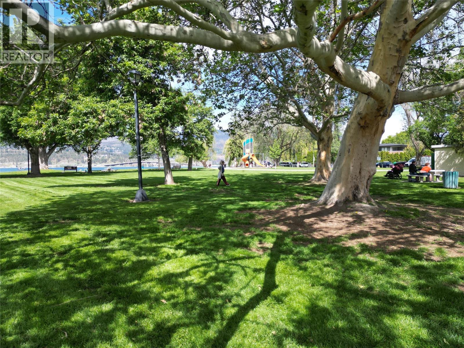 2253 Richter Street, Kelowna, British Columbia  V1Y 2N9 - Photo 12 - 10354228