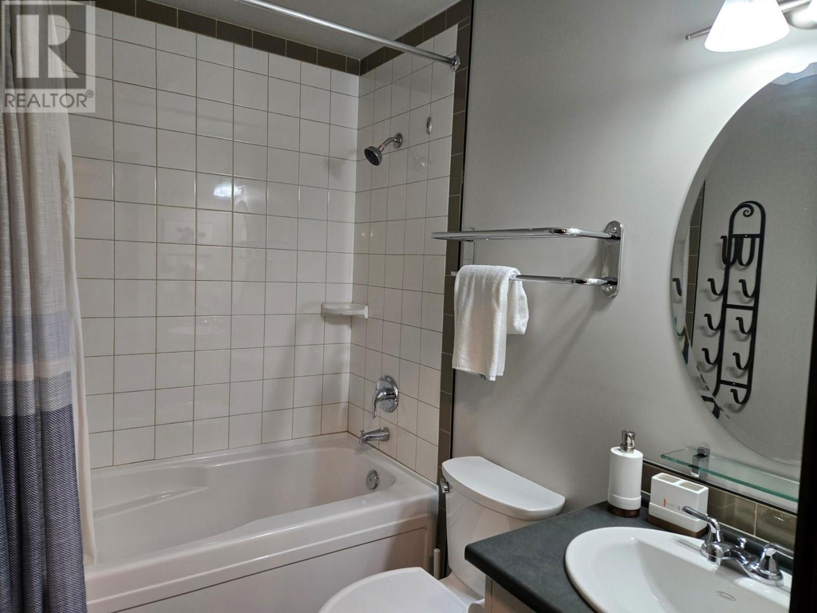 2064 Summit Drive Unit# 109, Panorama, British Columbia  V0A 1T0 - Photo 15 - 10354355