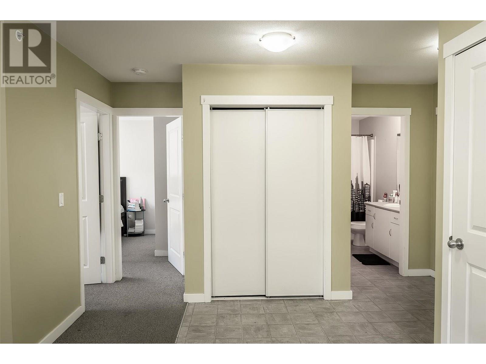 1481 Glenmore Road N Unit# 301, Kelowna, British Columbia  V1V 2C5 - Photo 15 - 10354358