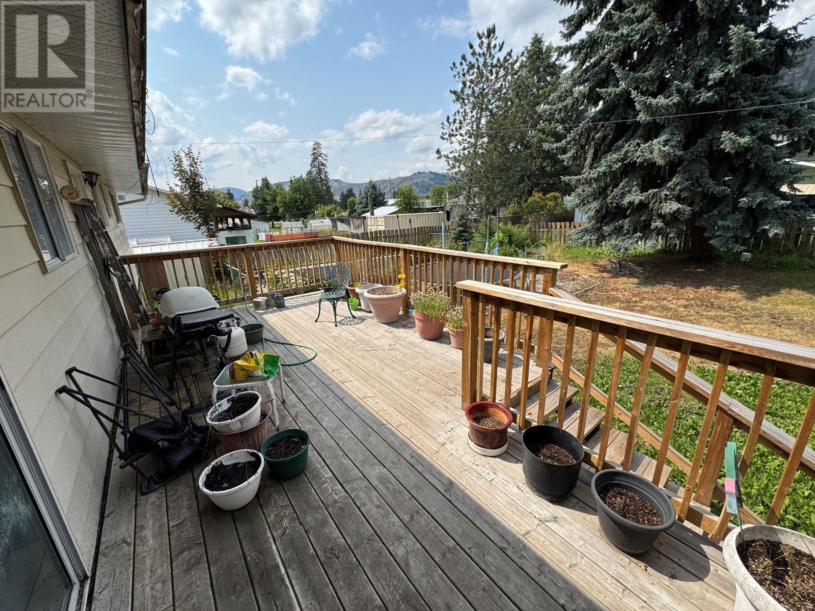 509 7th Avenue, Midway, British Columbia  V0H 1M0 - Photo 23 - 10354517