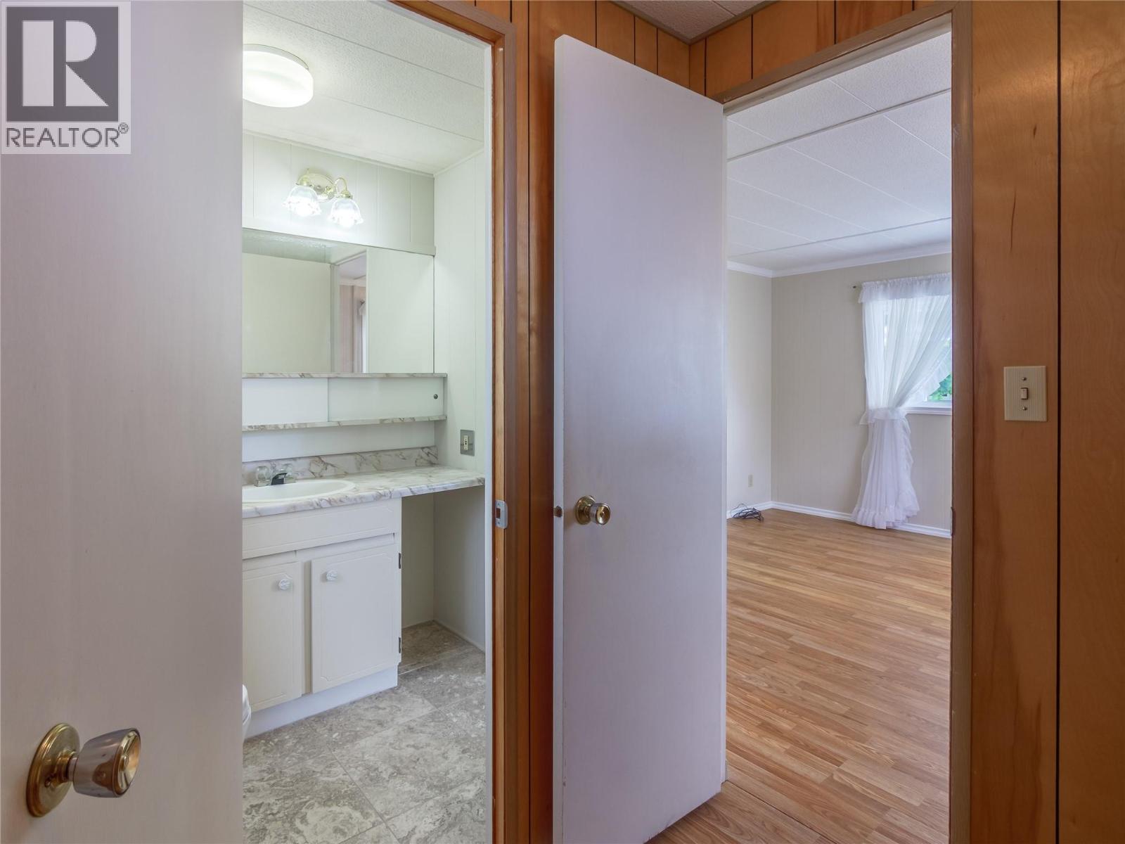 321 Yorkton Avenue Unit# 32, Penticton, British Columbia  V2A 3V6 - Photo 17 - 10354537