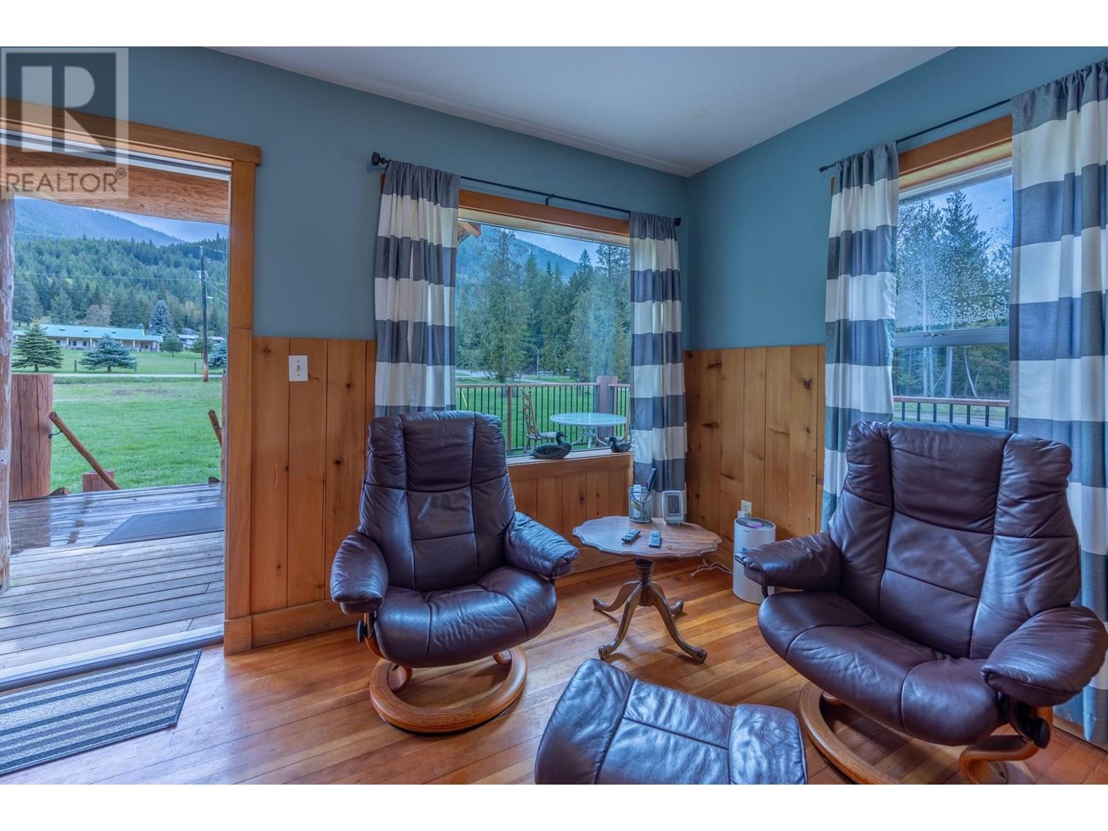 1097 Lakeview Arrow Creek Road, Creston, British Columbia  V0B 1G1 - Photo 13 - 10354405