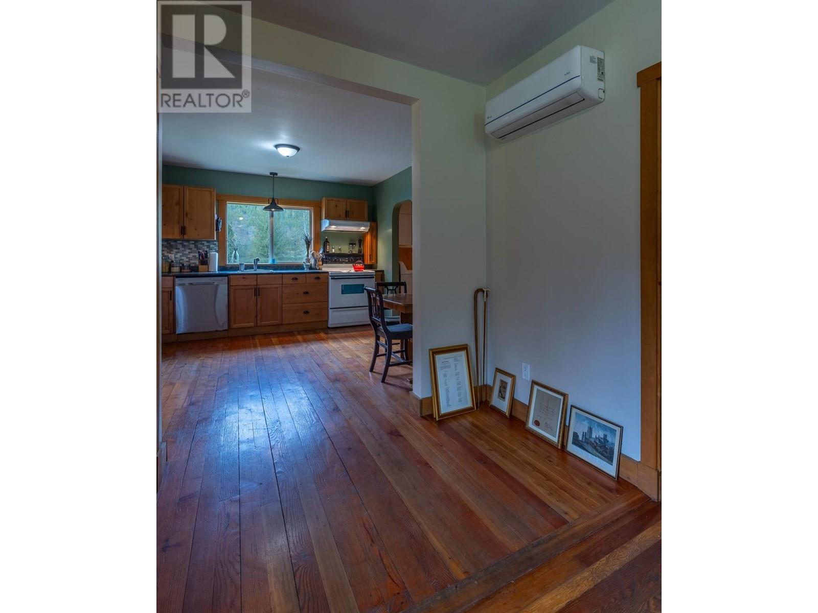 1097 Lakeview Arrow Creek Road, Creston, British Columbia  V0B 1G1 - Photo 20 - 10354405