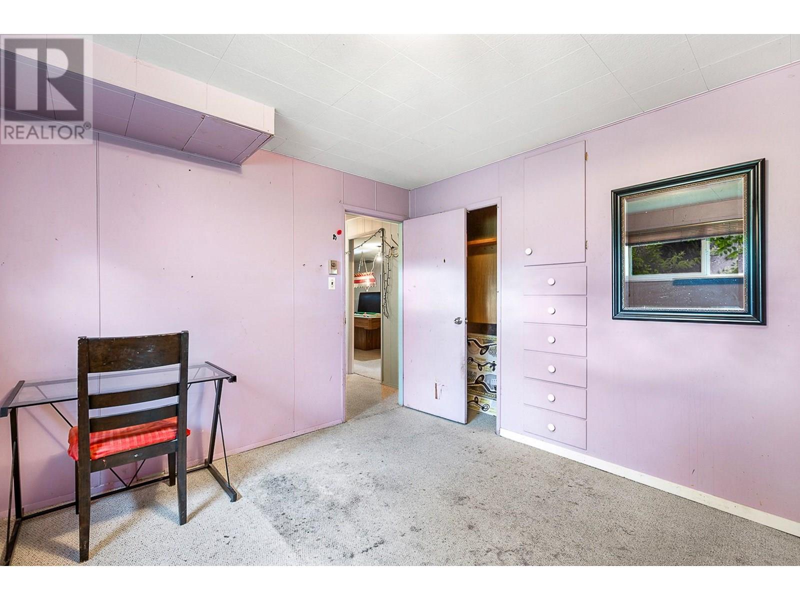 988 Glengarry Street, Kelowna, British Columbia  V1Y 4C8 - Photo 36 - 10354577