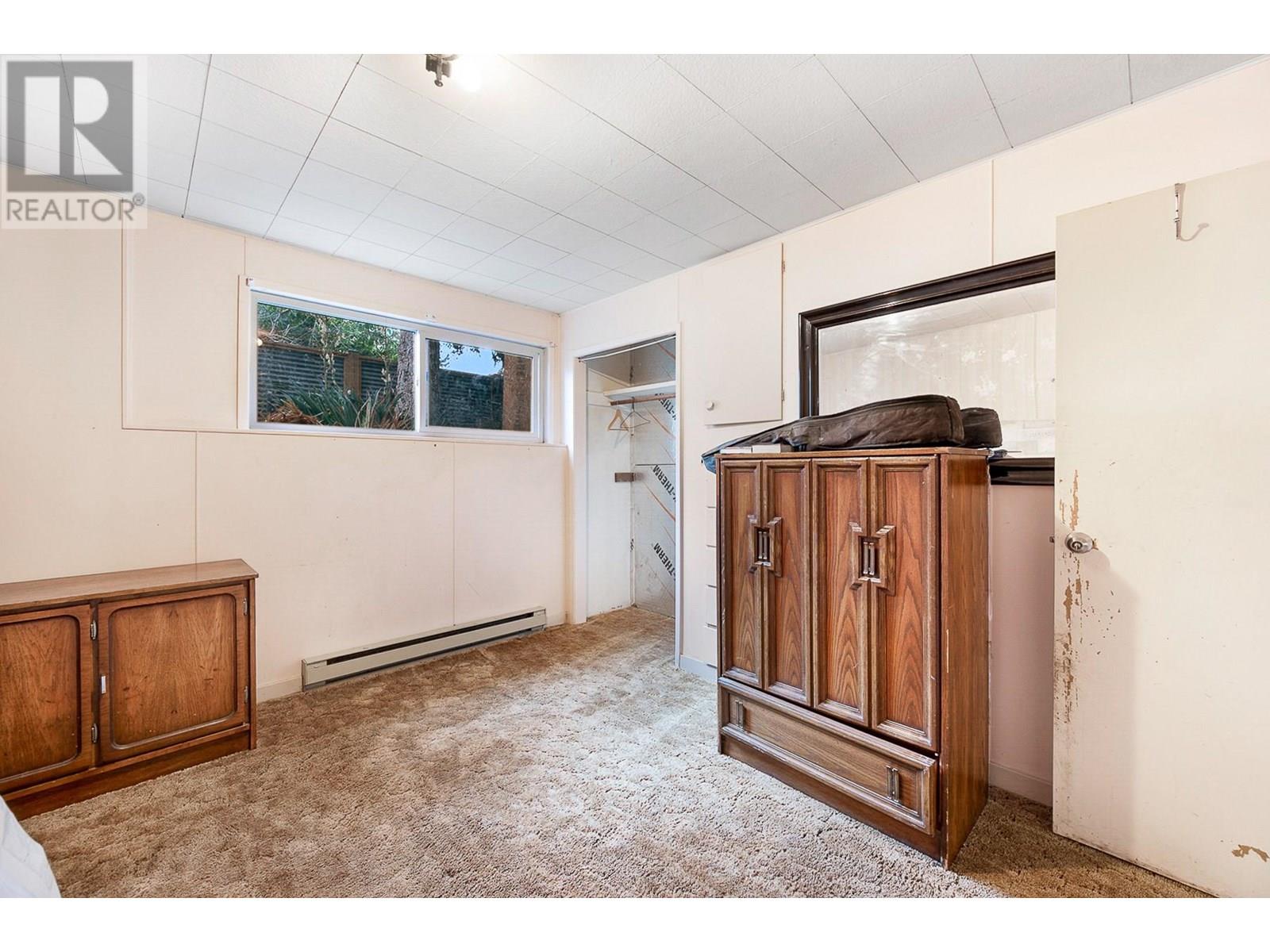 988 Glengarry Street, Kelowna, British Columbia  V1Y 4C8 - Photo 38 - 10354577