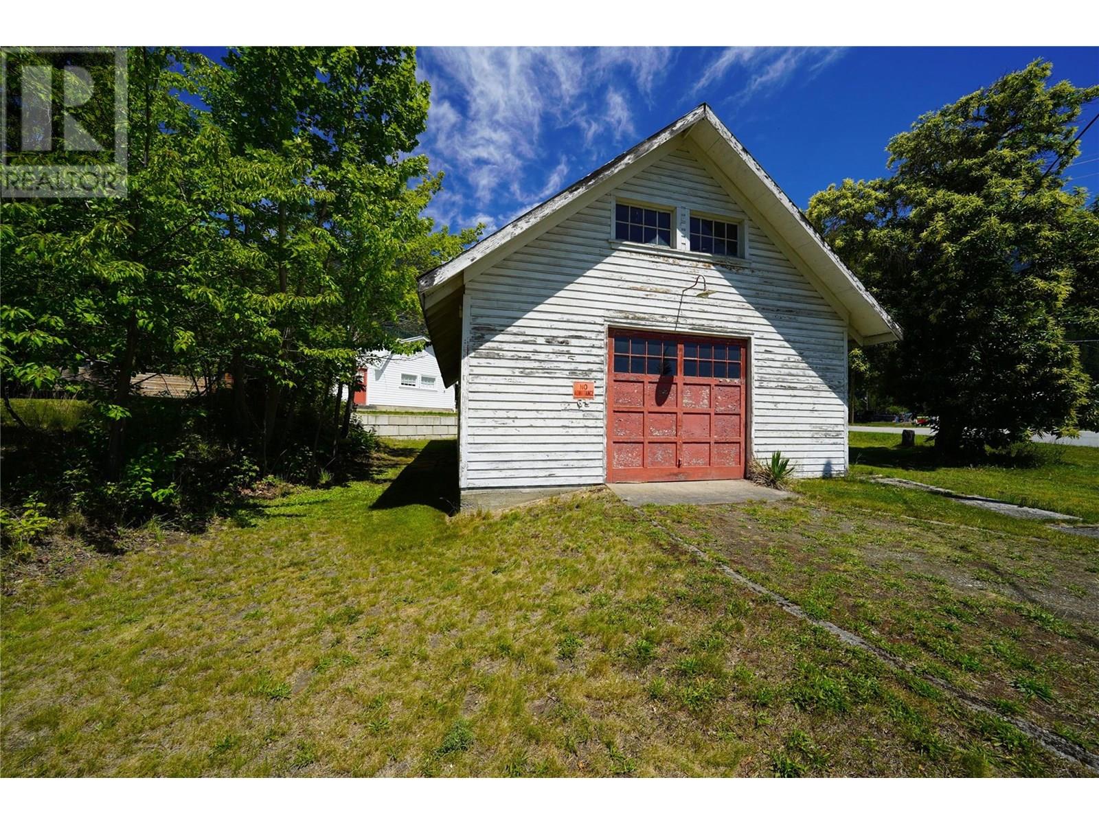 422 Slocan Avenue, New Denver, British Columbia  V0G 1S0 - Photo 16 - 10354516