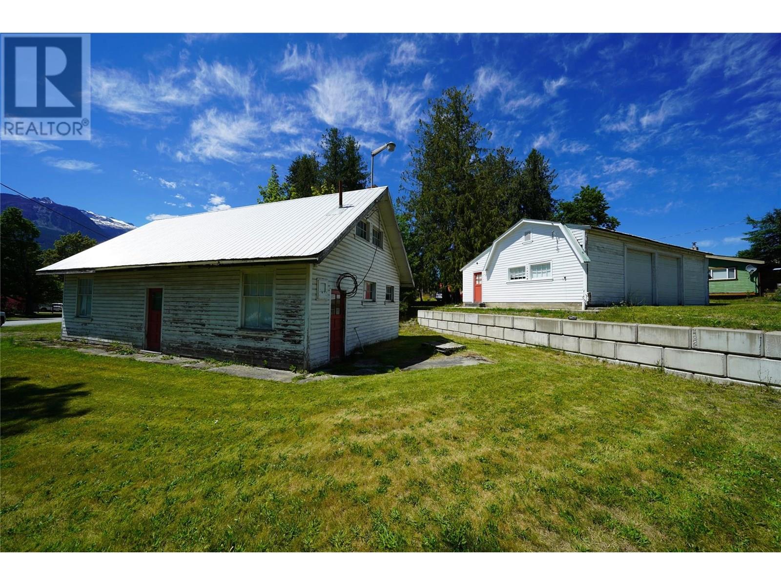 422 Slocan Avenue, New Denver, British Columbia  V0G 1S0 - Photo 19 - 10354516