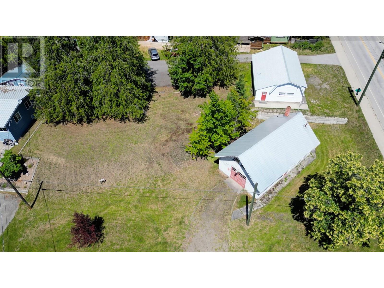 422 Slocan Avenue, New Denver, British Columbia  V0G 1S0 - Photo 4 - 10354516