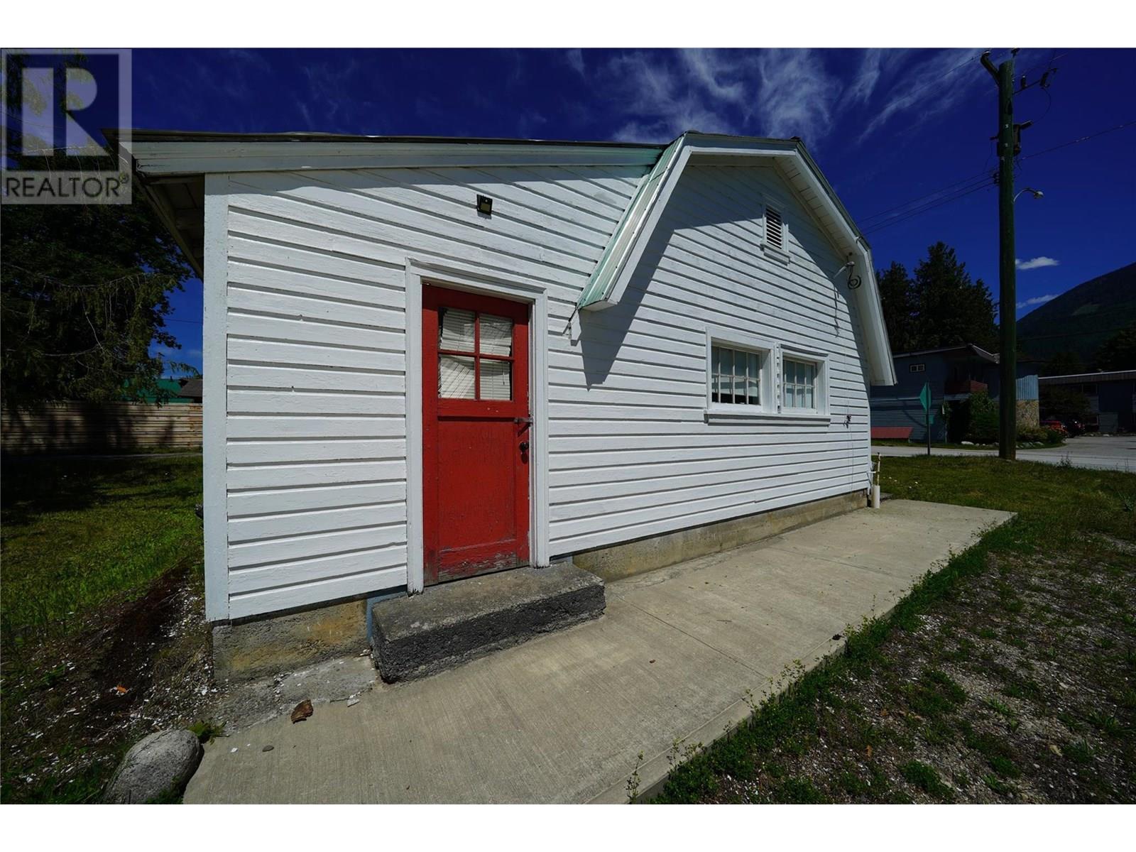 422 Slocan Avenue, New Denver, British Columbia  V0G 1S0 - Photo 46 - 10354516