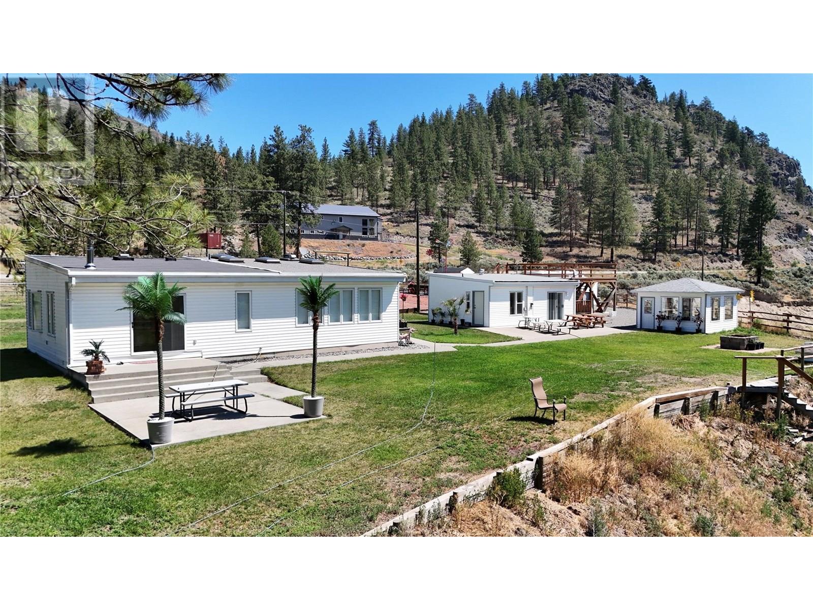 2224 Merritt Spences Bridge Hwy, Merritt, British Columbia  V0K 1Y0 - Photo 1 - 10354666