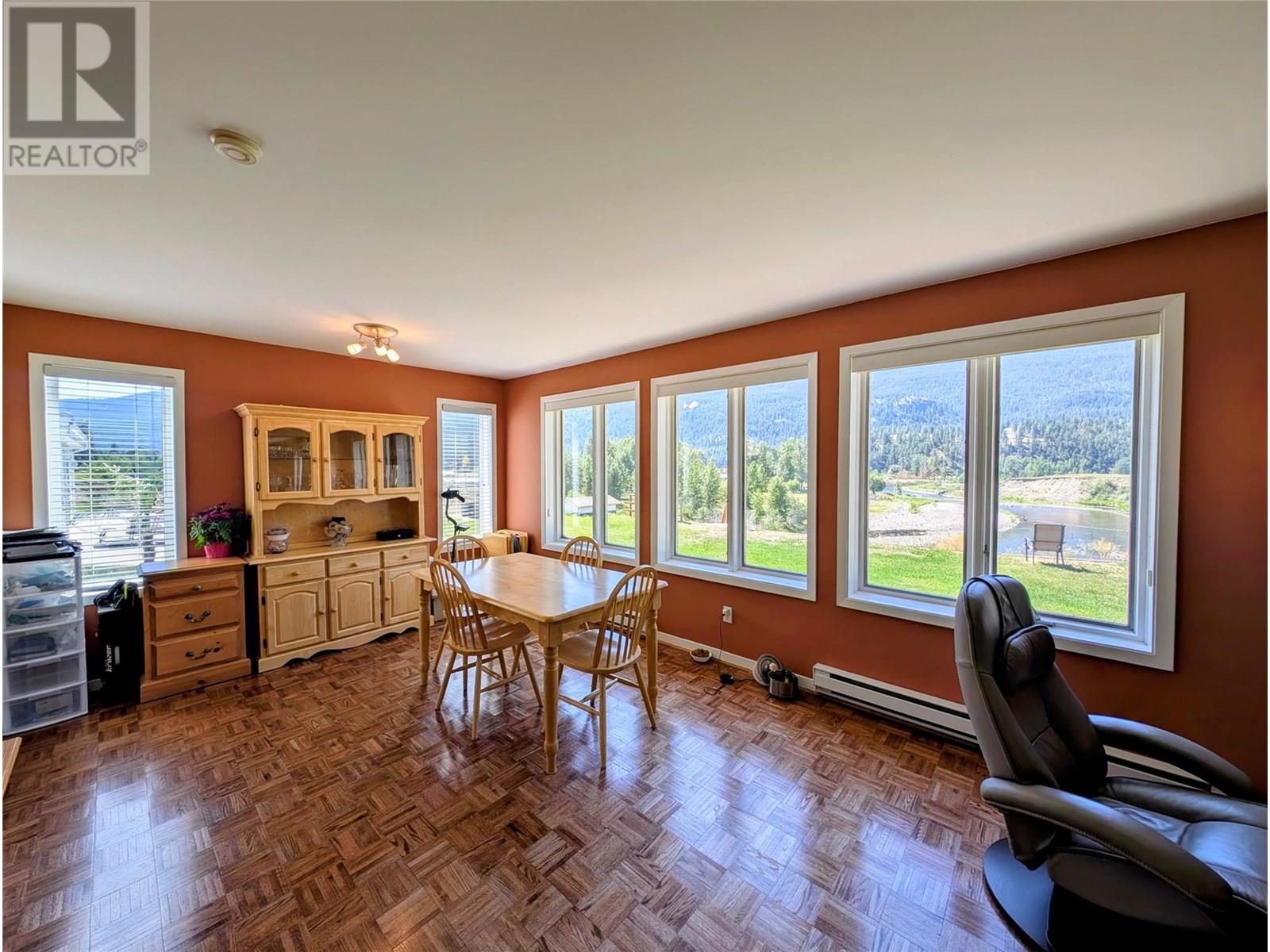 2224 Merritt Spences Bridge Hwy, Merritt, British Columbia  V0K 1Y0 - Photo 9 - 10354666