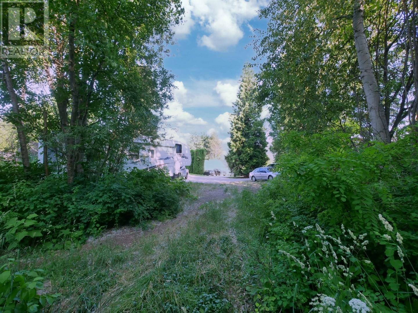 3000 9th Avenue, Castlegar, British Columbia  V1N 2X9 - Photo 11 - 10354848