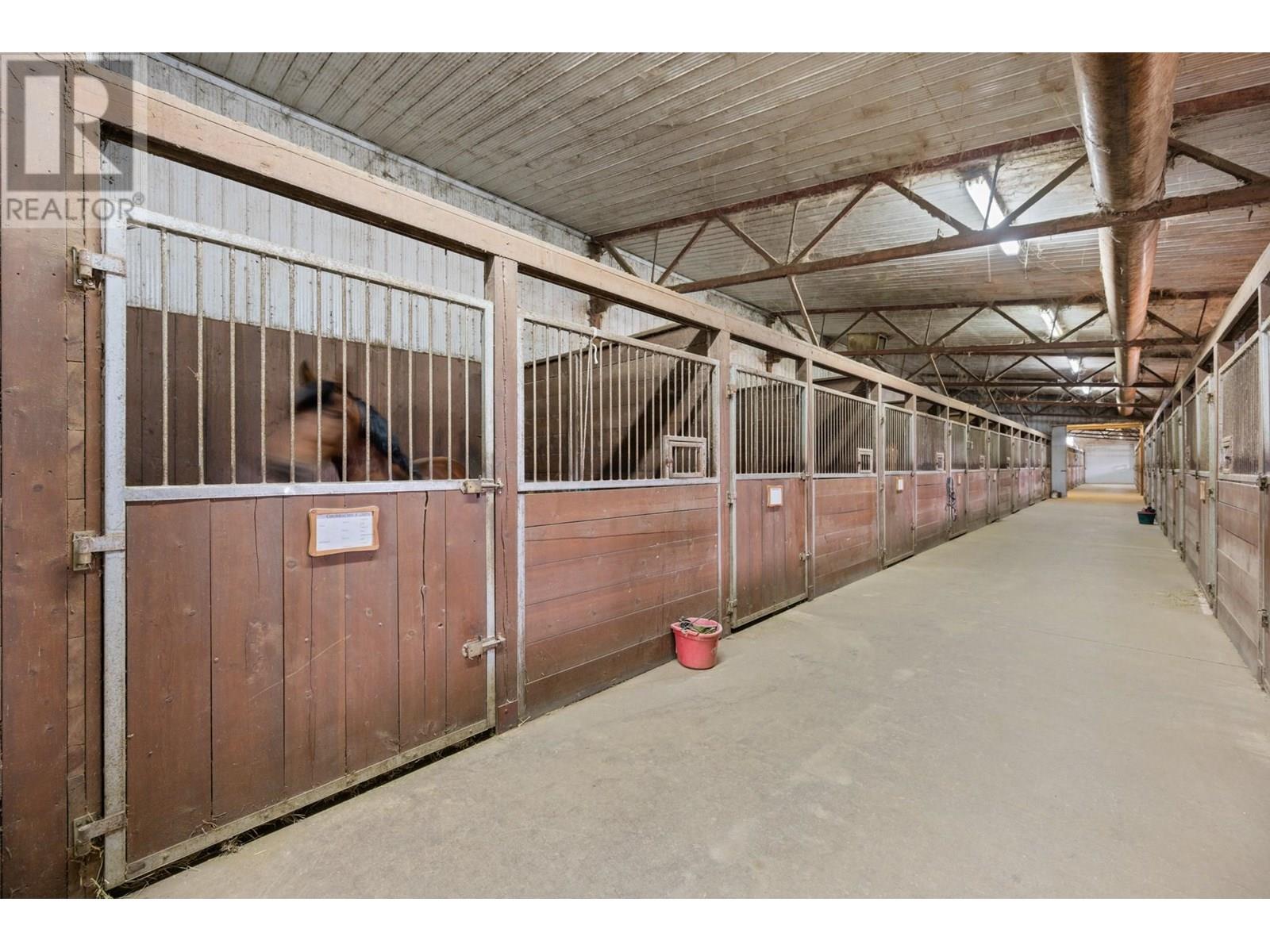 910 Lumby Mabel Lake Road, Lumby, British Columbia  V0E 2G5 - Photo 35 - 10354841