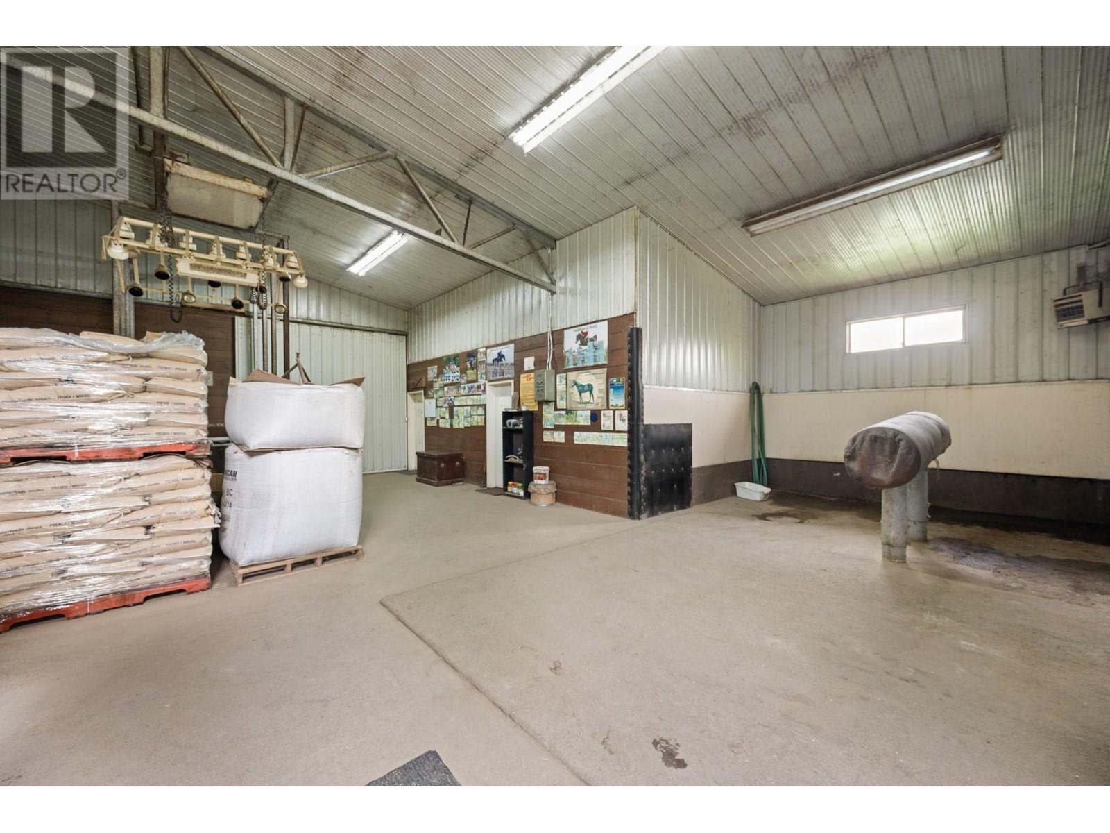 910 Lumby Mabel Lake Road, Lumby, British Columbia  V0E 2G5 - Photo 45 - 10354841