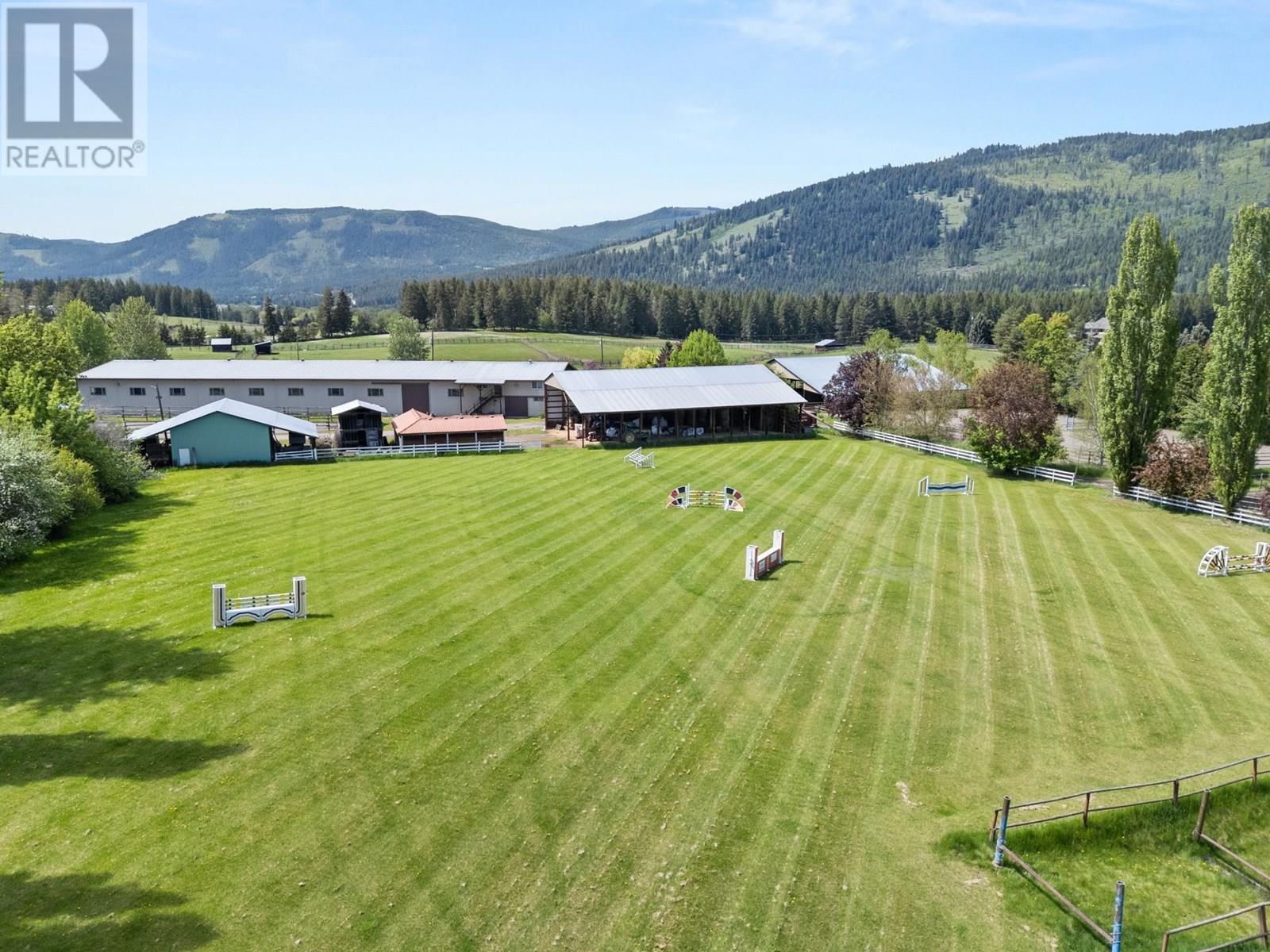 910 Lumby Mabel Lake Road, Lumby, British Columbia  V0E 2G5 - Photo 5 - 10354841