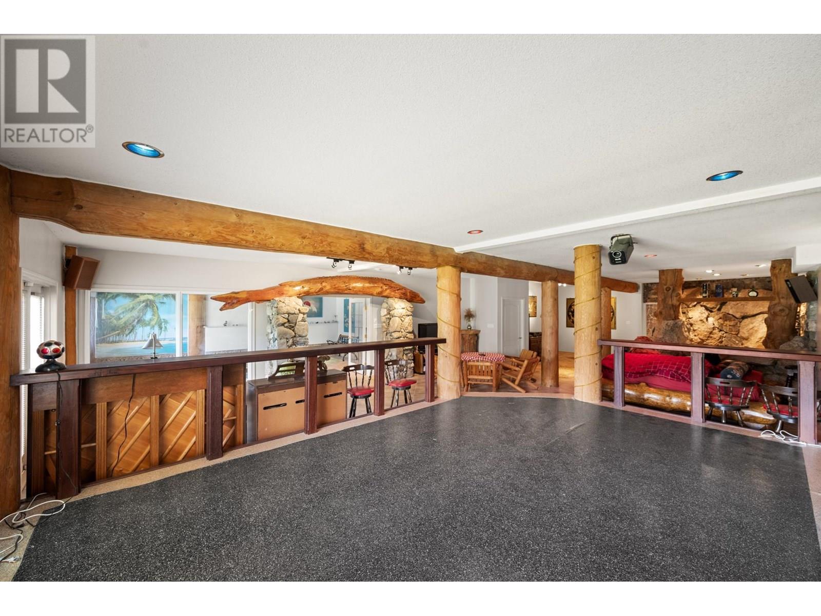 910 Lumby Mabel Lake Road, Lumby, British Columbia  V0E 2G5 - Photo 27 - 10354812