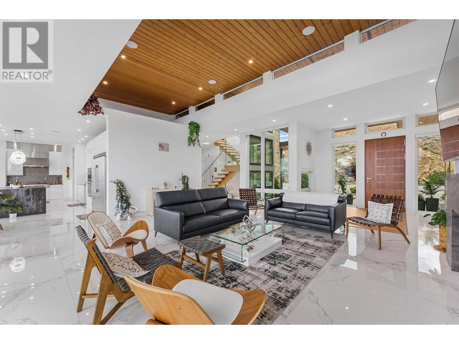 449 Swan Drive, Kelowna, British Columbia  V1W 5L9 - Photo 15 - 10354439