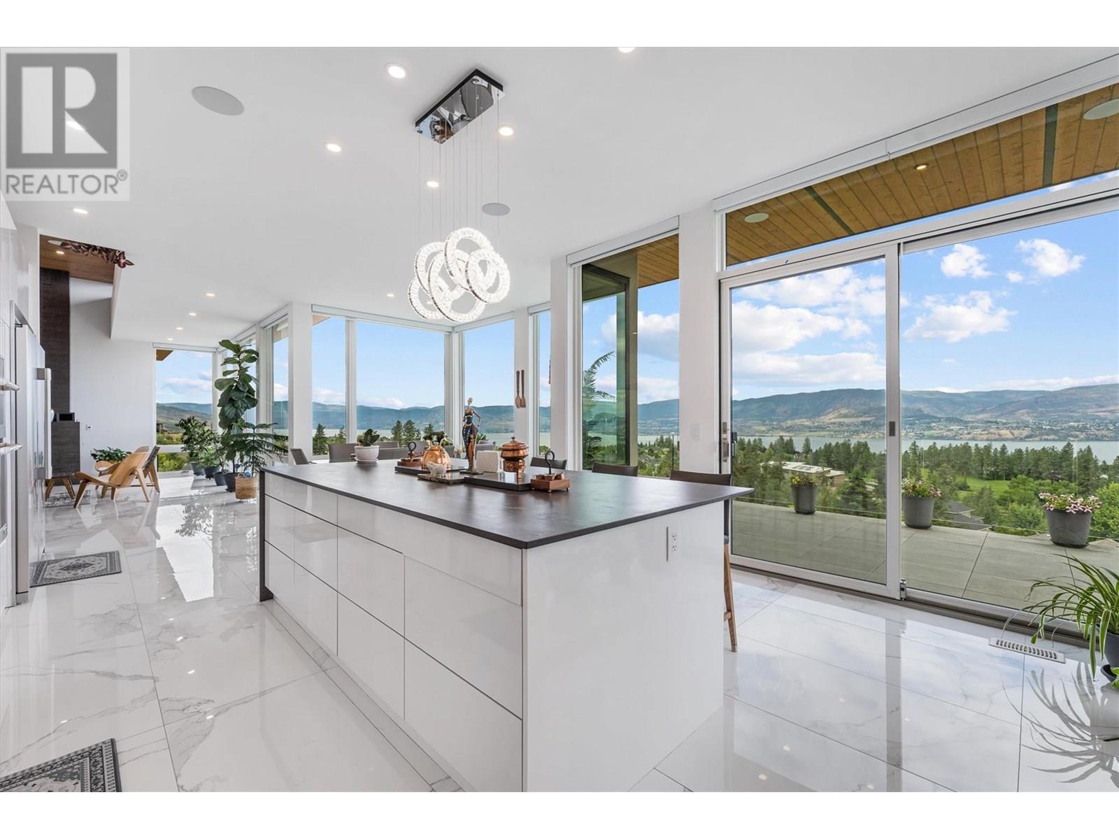 449 Swan Drive, Kelowna, British Columbia  V1W 5L9 - Photo 23 - 10354439