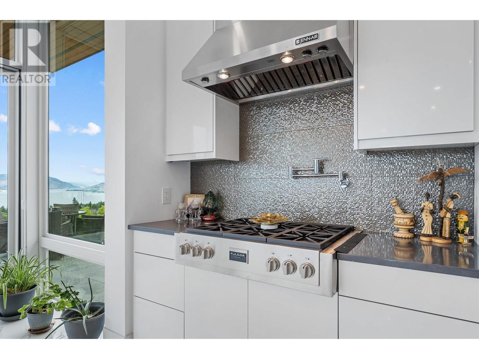 449 Swan Drive, Kelowna, British Columbia  V1W 5L9 - Photo 26 - 10354439