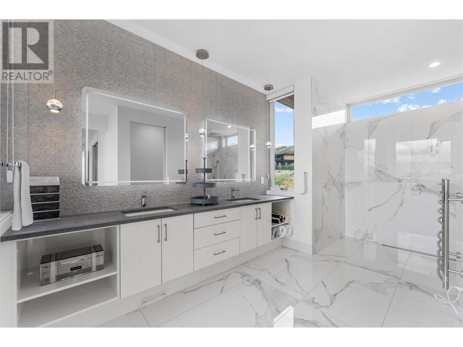 449 Swan Drive, Kelowna, British Columbia  V1W 5L9 - Photo 51 - 10354439