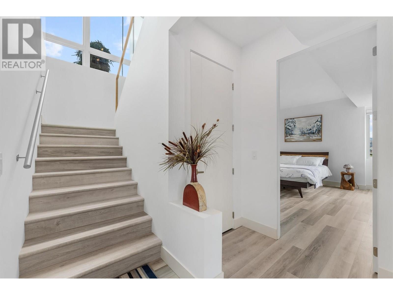 449 Swan Drive, Kelowna, British Columbia  V1W 5L9 - Photo 61 - 10354439