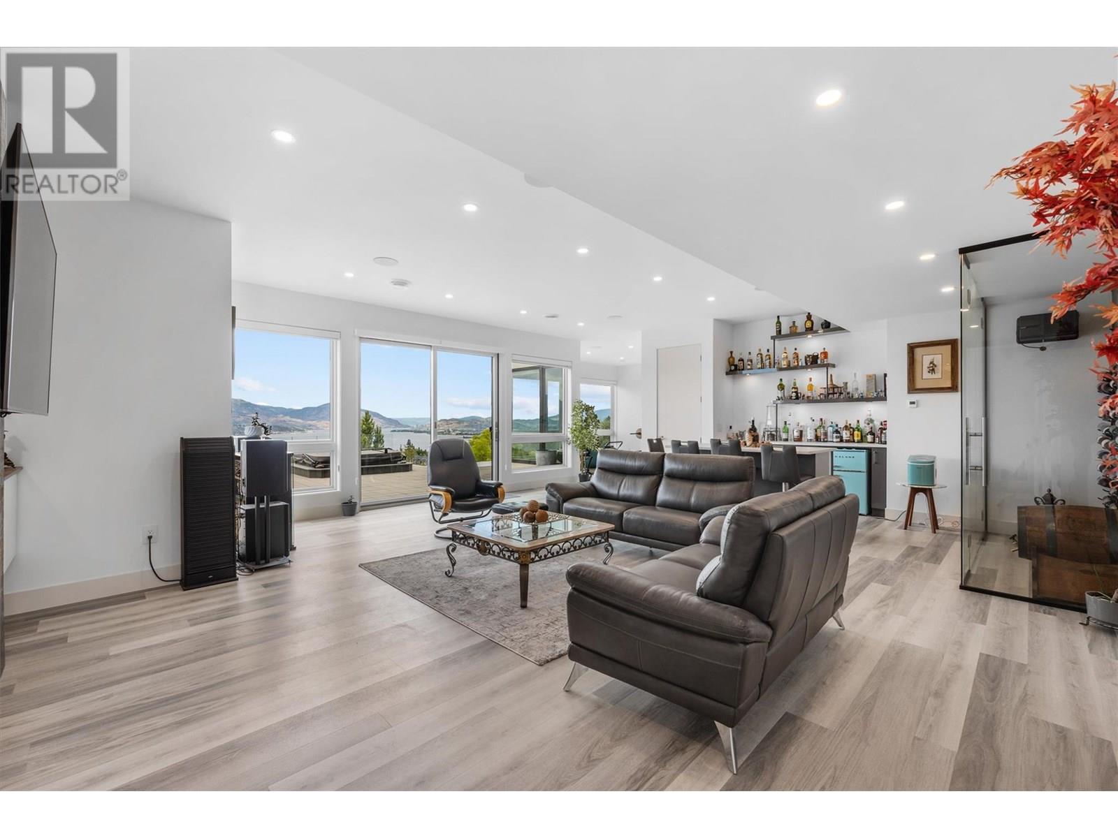 449 Swan Drive, Kelowna, British Columbia  V1W 5L9 - Photo 62 - 10354439