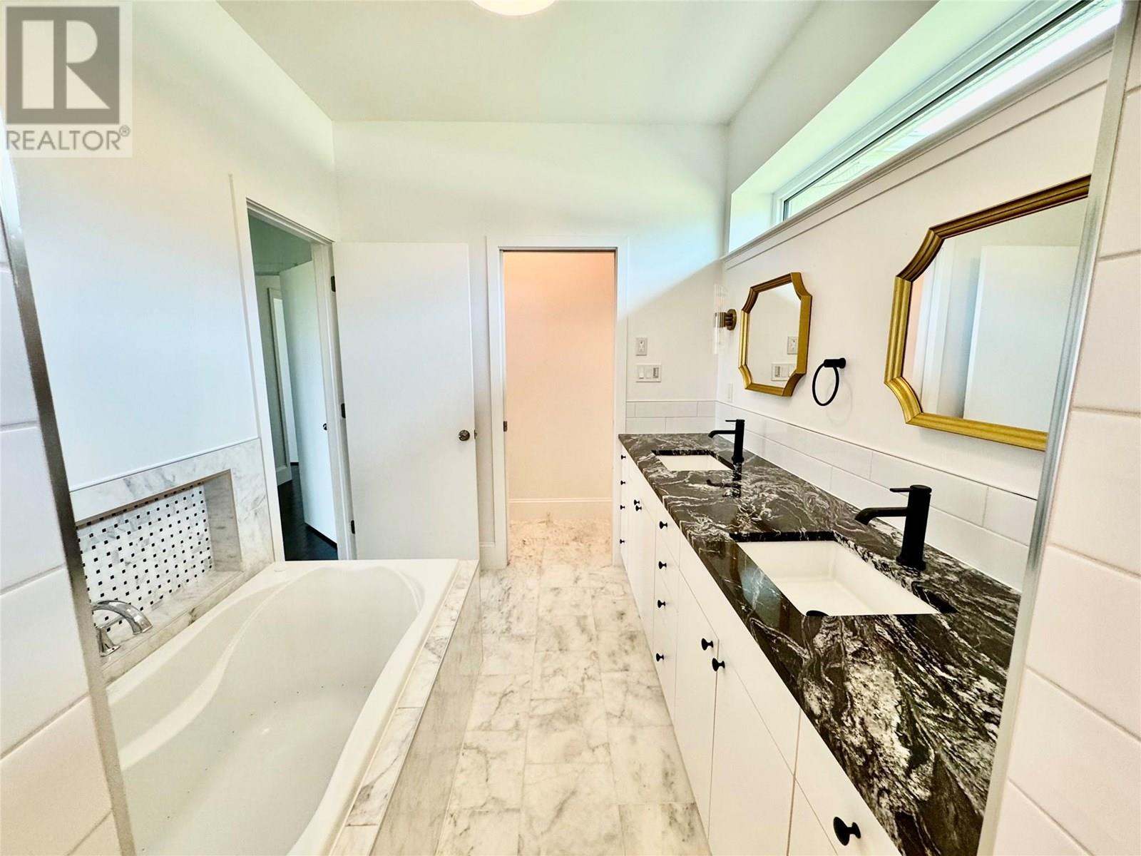 6334 207 Road, Dawson Creek, British Columbia  V1G 4E8 - Photo 18 - 10355003