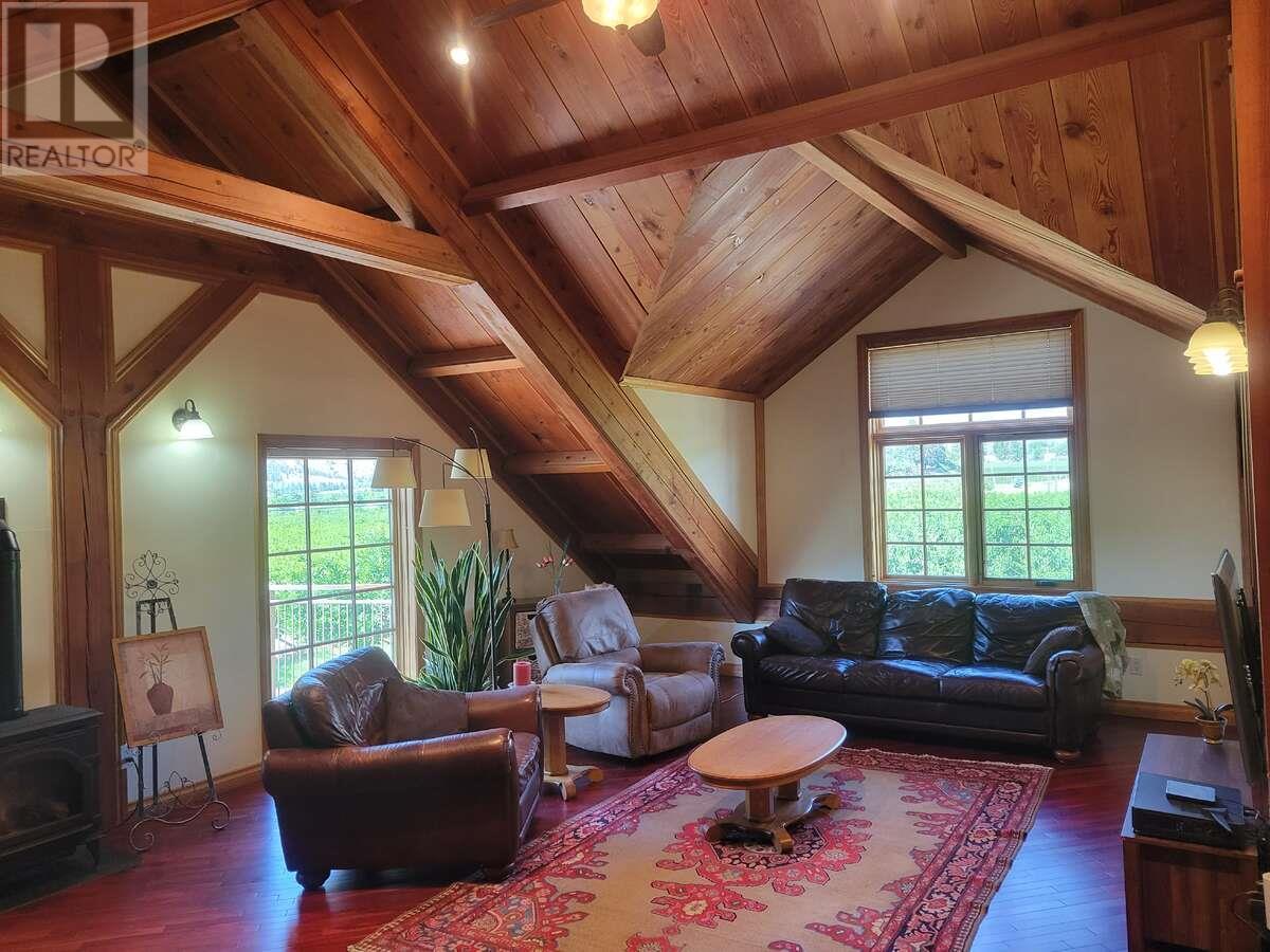 2626 Middle Bench Road, Keremeos, British Columbia  V0X 1N2 - Photo 11 - 10355076