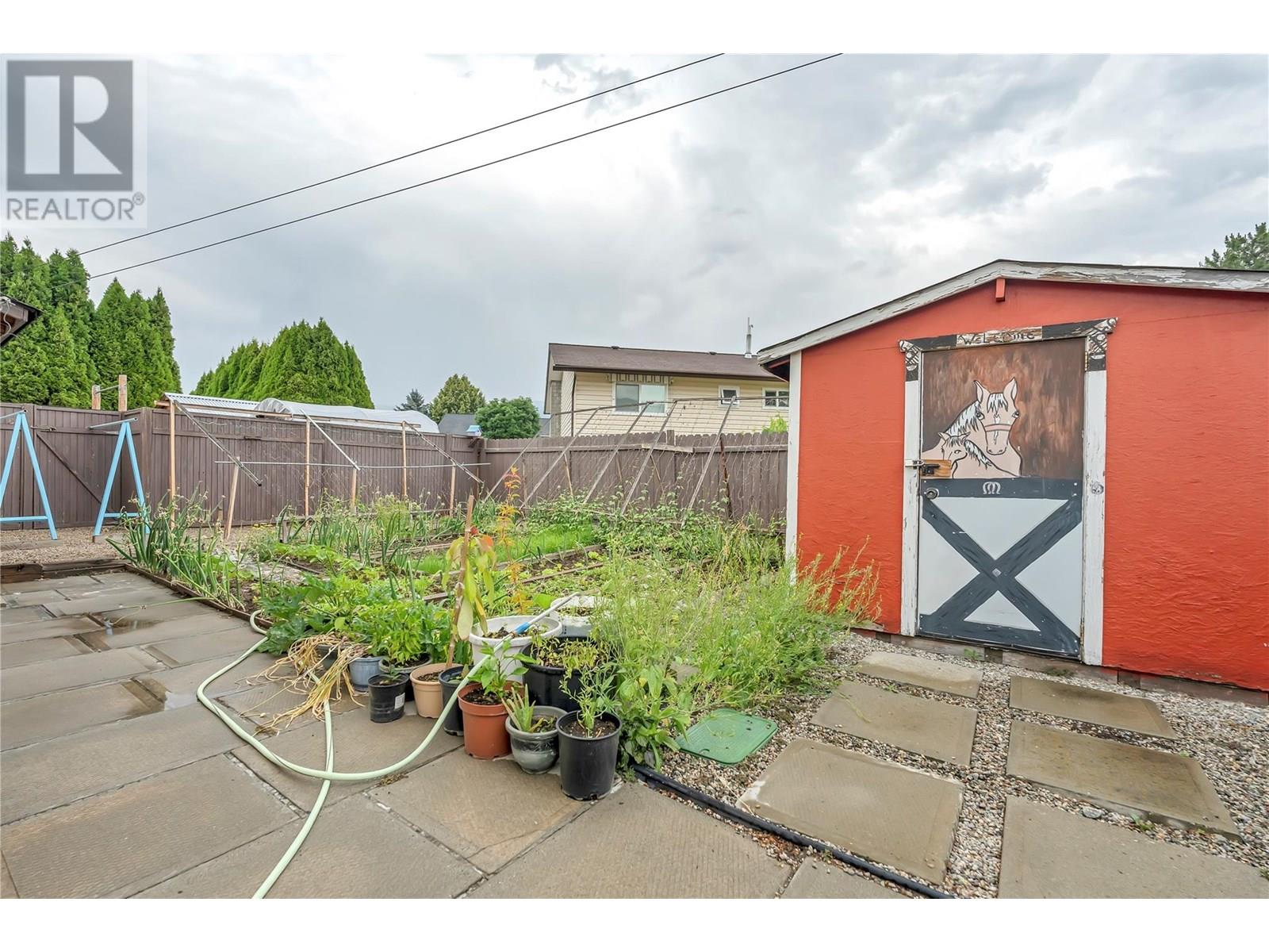 2494 Cornwall Drive, Penticton, British Columbia  V2A 6R7 - Photo 38 - 10355092