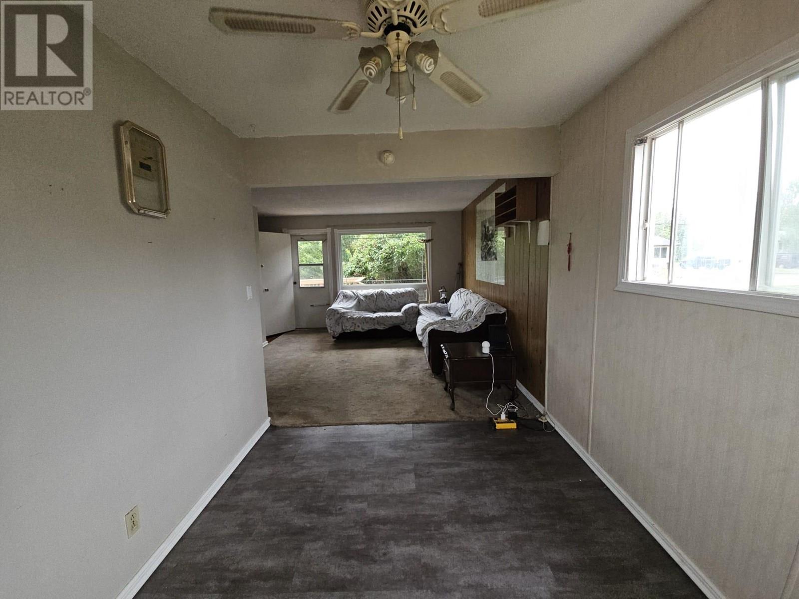 4756 Wabi Crescent, Chetwynd, British Columbia  V0C 1J0 - Photo 8 - 10355349