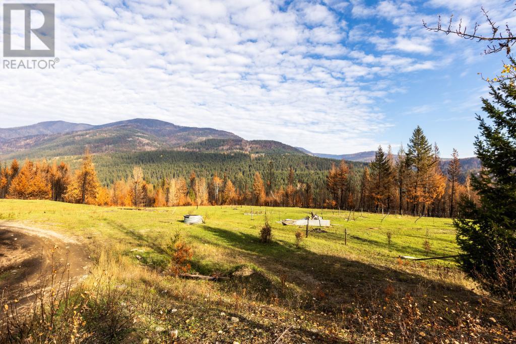 8767 Holding Road, Chase, British Columbia  V0E 1M0 - Photo 8 - 10355278