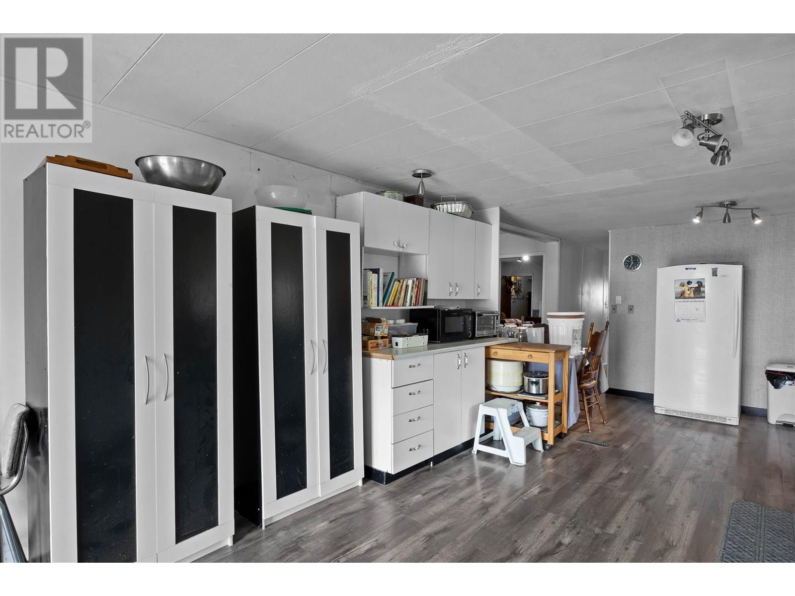 4933 Anker Road, Pritchard, British Columbia  V0E 2P0 - Photo 10 - 10353759