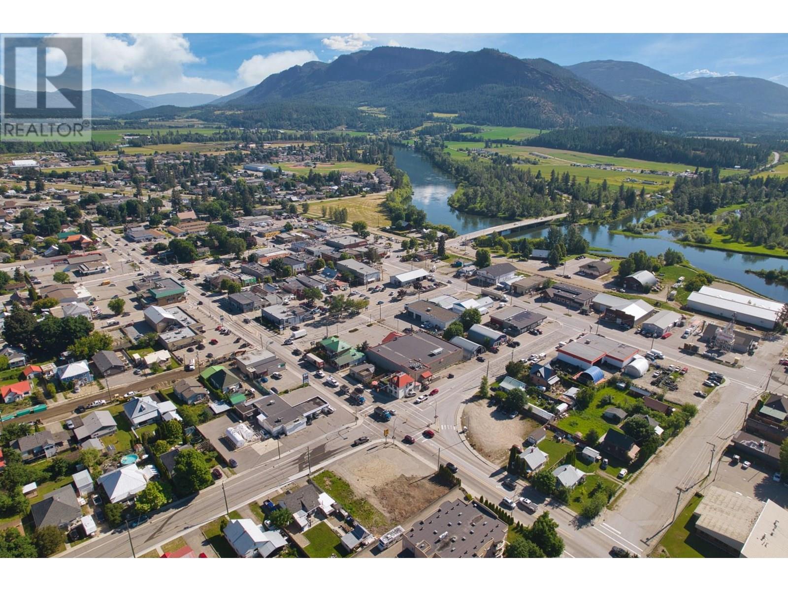 606 George Street, Enderby, British Columbia  V0E 1V1 - Photo 17 - 10355558