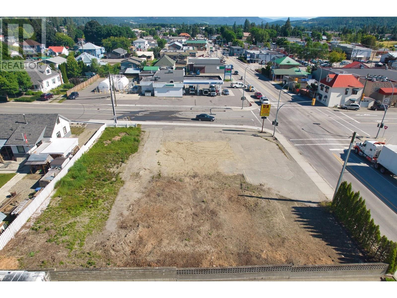 606 George Street, Enderby, British Columbia  V0E 1V1 - Photo 9 - 10355558