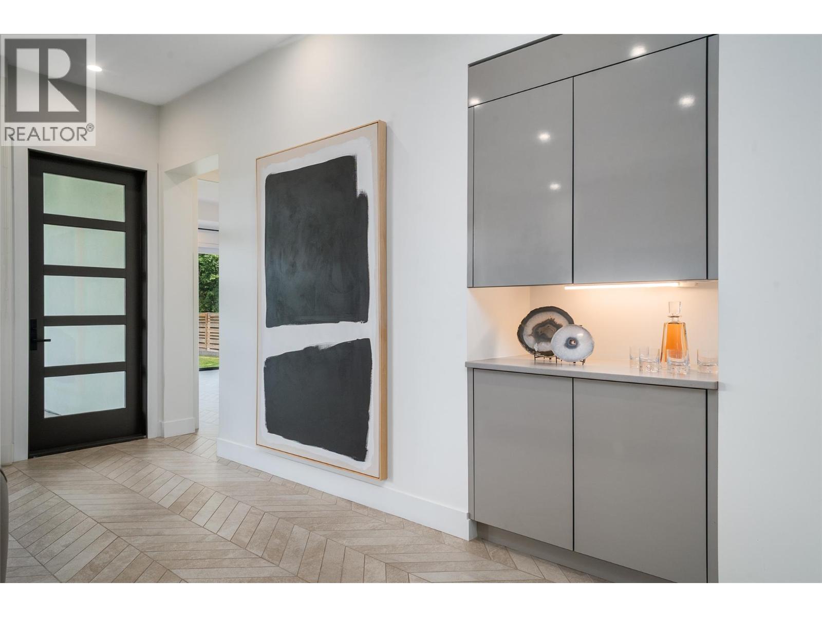 3567 Lakeshore Road, Kelowna, British Columbia  V1W 3K1 - Photo 31 - 10354923