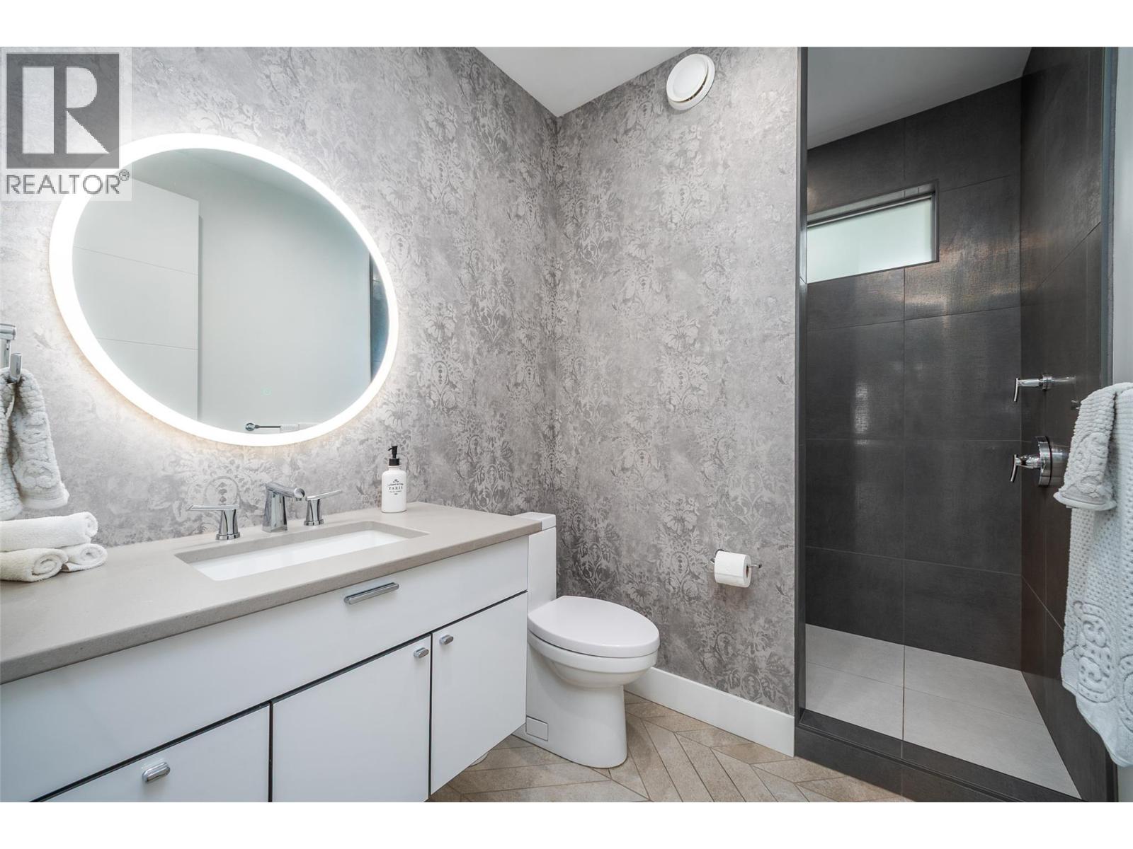 3567 Lakeshore Road, Kelowna, British Columbia  V1W 3K1 - Photo 34 - 10354923