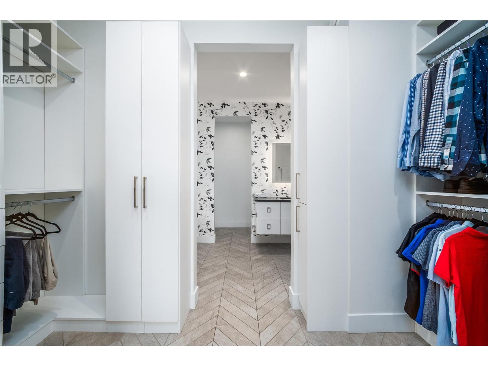 3567 Lakeshore Road, Kelowna, British Columbia  V1W 3K1 - Photo 39 - 10354923