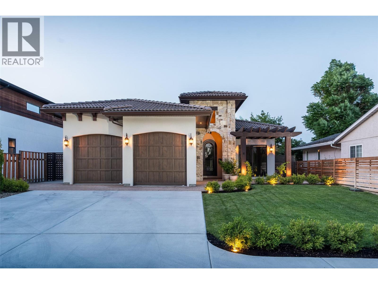 3567 Lakeshore Road, Kelowna, British Columbia  V1W 3K1 - Photo 7 - 10354923