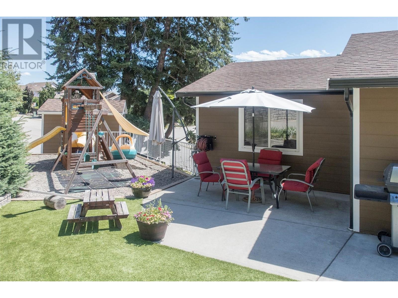 1859 Schunter Drive, Lumby, British Columbia  V0E 2G0 - Photo 10 - 10355157