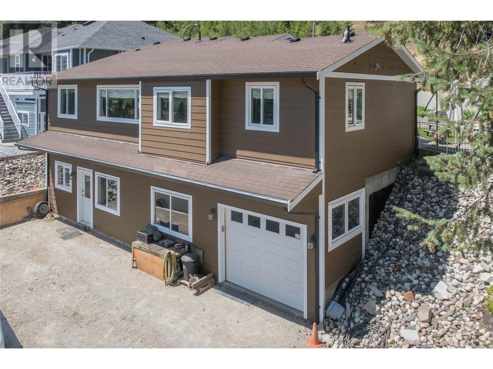 1859 Schunter Drive, Lumby, British Columbia  V0E 2G0 - Photo 15 - 10355157