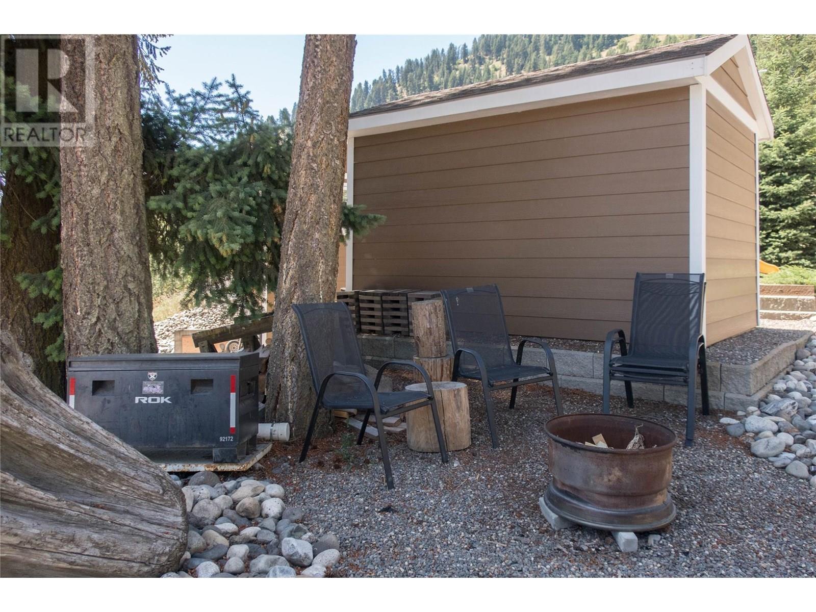 1859 Schunter Drive, Lumby, British Columbia  V0E 2G0 - Photo 19 - 10355157