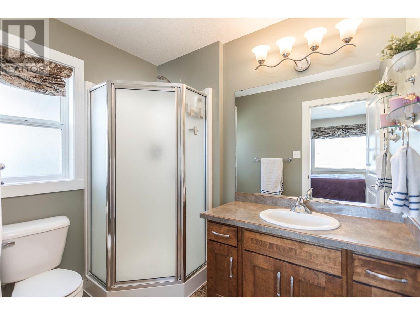 1859 Schunter Drive, Lumby, British Columbia  V0E 2G0 - Photo 35 - 10355157